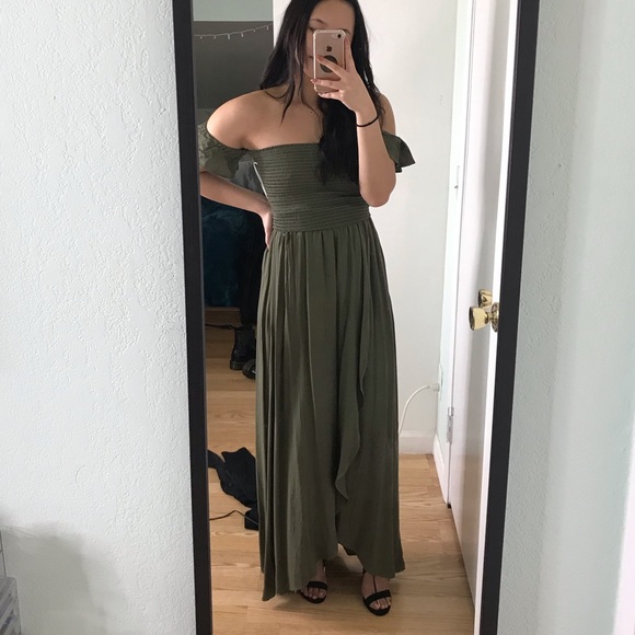 Dresses & Skirts - Olive Maxi Dress